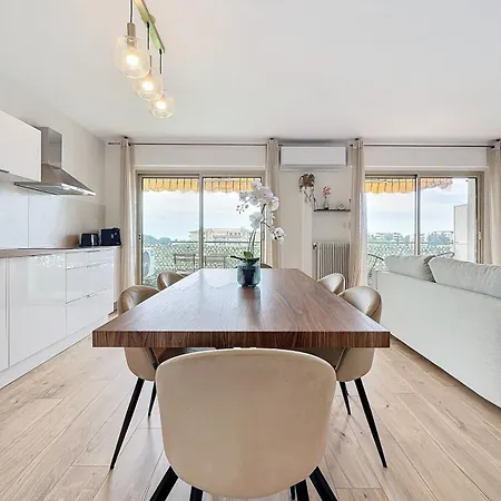 Superbe 6 Personnes - Terrasse Vue A - Climatisation - Parking Prive Apartmán