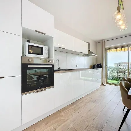 Superbe 6 Personnes - Terrasse Vue A - Climatisation - Parking Prive Apartmán *