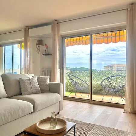 Superbe 6 Personnes - Terrasse Vue A - Climatisation - Parking Prive * Antibes